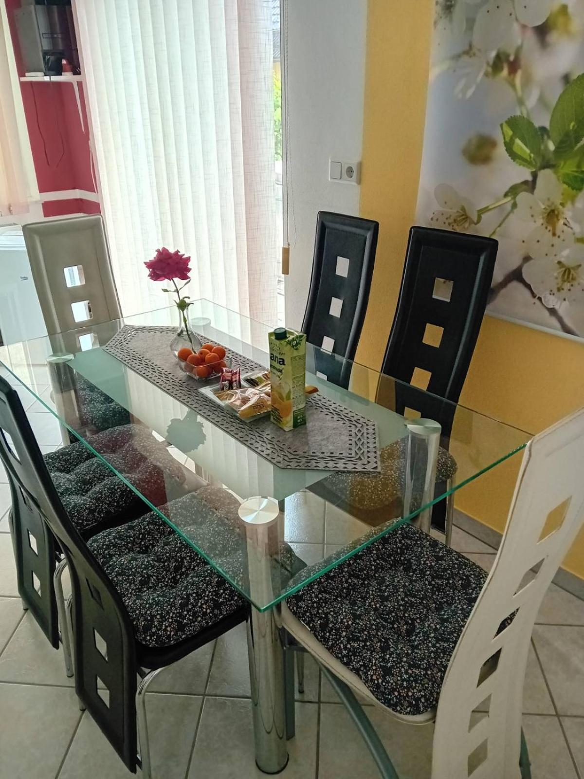 Apartma Peter1A เบกุนเย นา โกเรนิสเคม ภายนอก รูปภาพ
